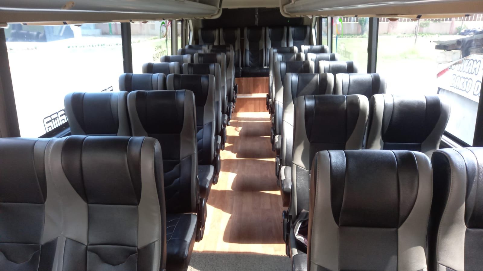 Interior Bus 4